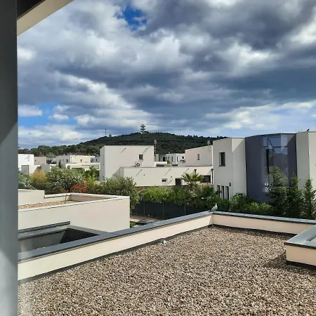 Cosy Adults Only Couette-café