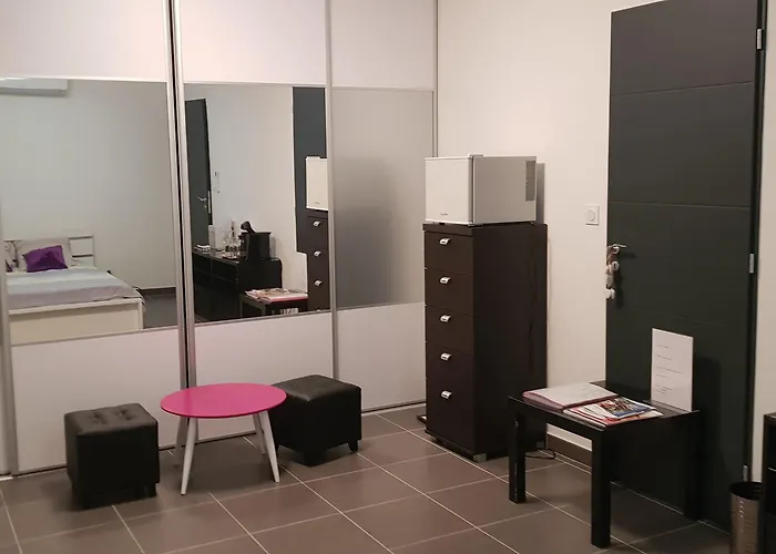 Cosy Adults Only Couette-café Agde